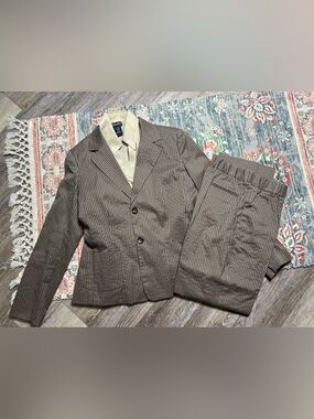 Rafaella Vintage brown pinstripe blazer set